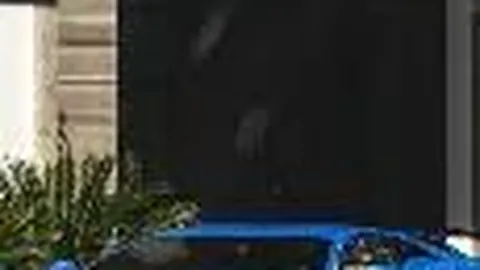 意媒：萨沃纳将休战数周，坎比亚索伤势不重，道格拉斯肌肉受损